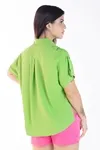 Blusa Dwz Manga Curta Com Botoes