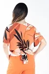 Blusa Dwz Estampada Amarracao Nas Costas