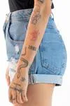Short Dwz Jeans Curto Com Rasgos