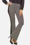 Calca Dwz Flare Detalhe Couro Lateral