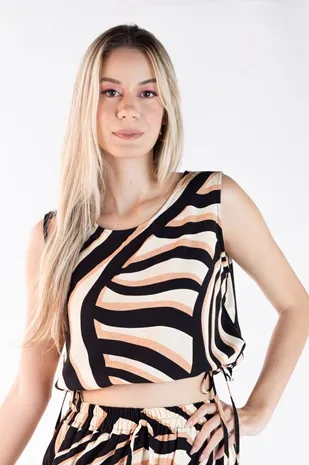 Cropped Dwz Estampado Com Amarracao