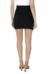 Short Saia Dwz Curto Liso