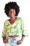 Cropped Dwz Lastex Na Cintura Decote V Estampada