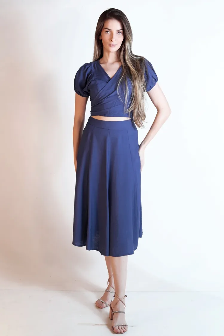 Conjunto Dwz Cropped e Saia Lisa