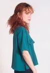 Blusa Dwz Lisa com Bolso Frontal