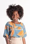 Blusa Dwz Manga Curta Estampada com Detalhe Vazado