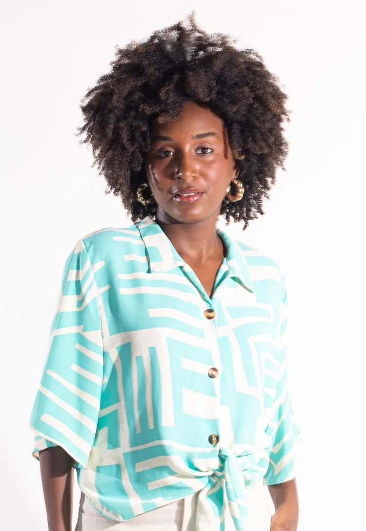 Blusa Dwz Amarracao Frontal com Botoes