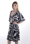 Vestido Dwz Curto Estampado com Manga