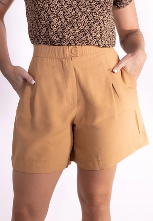 Short Dwz com Botao Encapado