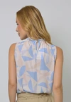 Regata Dwz com Pregas na Gola Estampada em Crepe