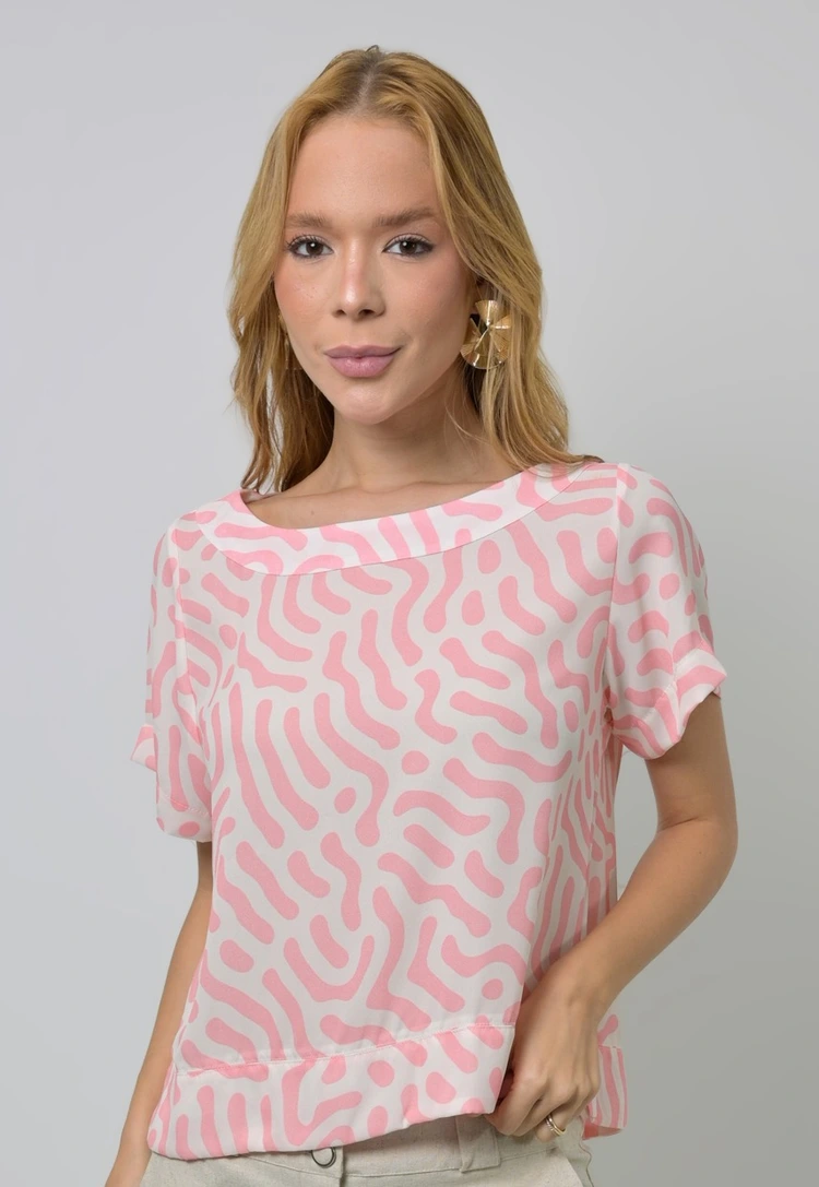 Blusa Dwz em Crepe Gola e Barra Grossa