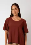 Blusa Dwz Lisa Manga Curva com Botao nas Costas