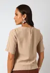 Blusa Dwz Lisa com Manga Curta e Abertura Frontal