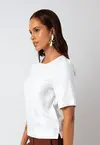 Blusa Dwz Lisa com Manga Curta e Abertura Frontal