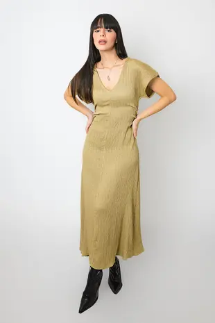 Vestido Dwz Decote V Meia Manga