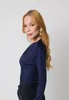 Blusa Dwz com Manga Longa Transpassada